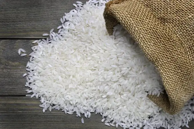 Lưu ý khi mua để tránh gạo ST25 giả